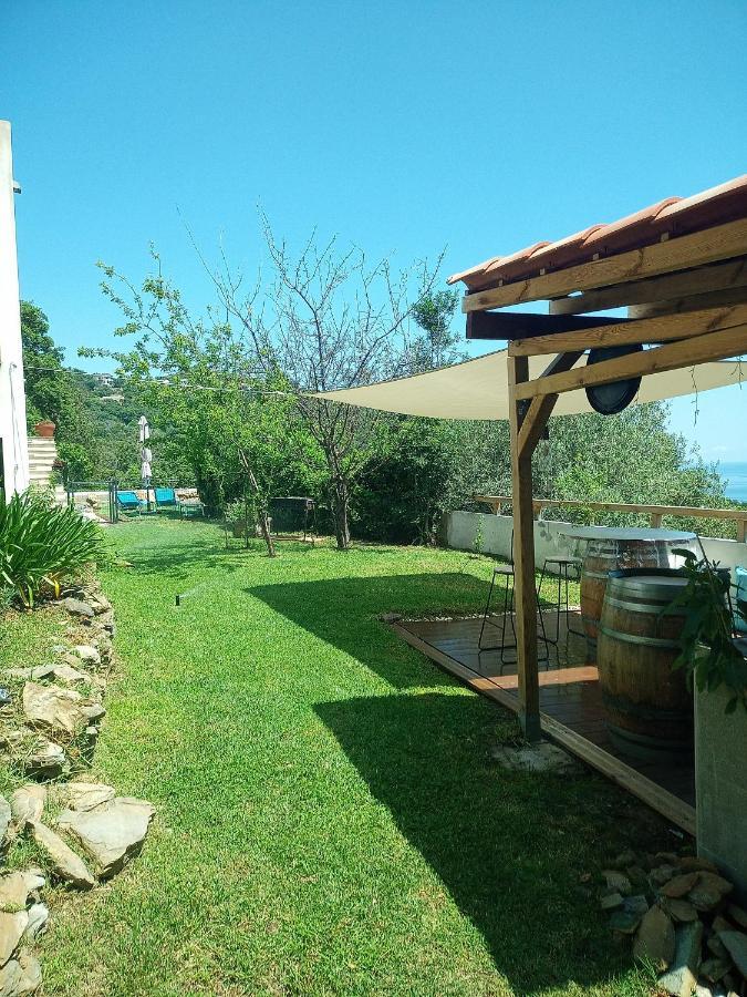 Cap Corse Uribellinu 2 Formule Petit Dejeuner Santa-Maria-di-Lota Экстерьер фото